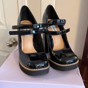 Madden girl Black Patent Leather Mary Jane Heels